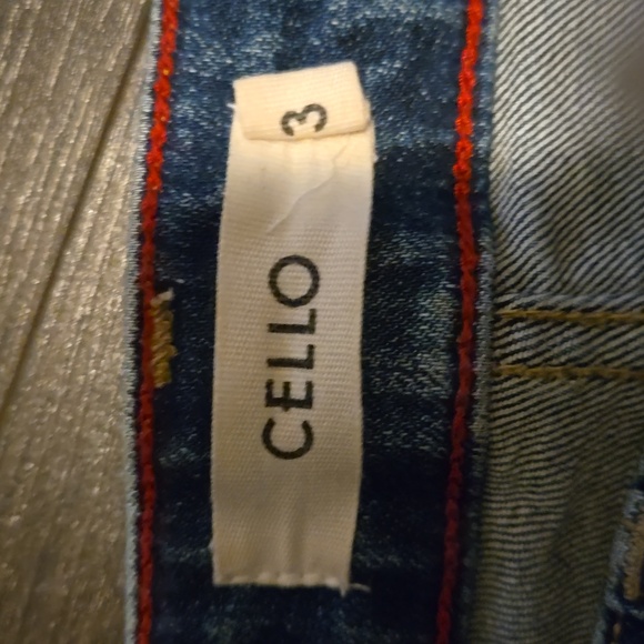 Blue jeans with light blue sides - Picture 6 of 7